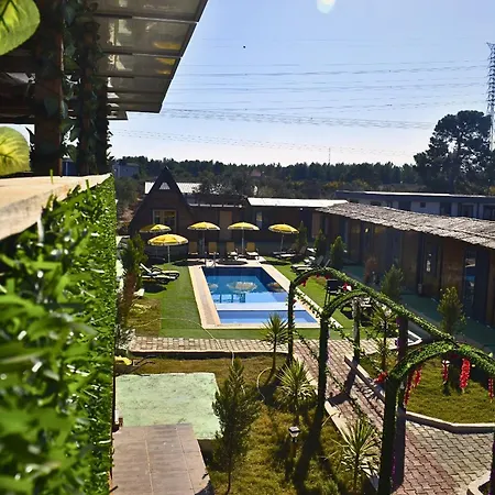 La Bella Bed & Breakfast