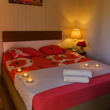 La Bella Дешемеалты